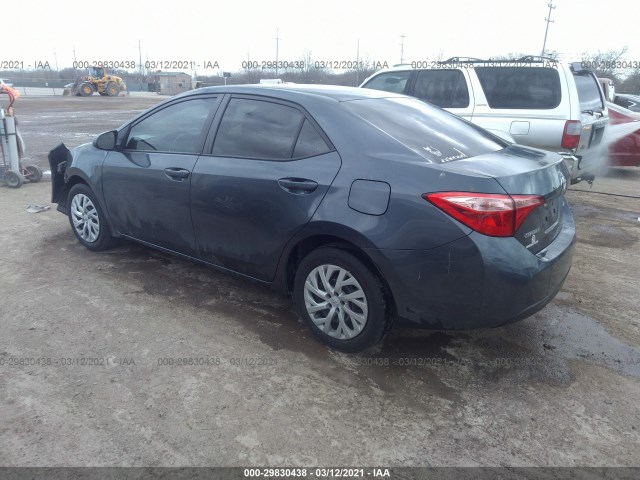 Photo 2 VIN: 5YFBURHE9JP812180 - TOYOTA COROLLA 