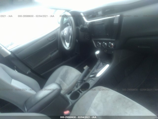 Photo 4 VIN: 5YFBURHE9JP824264 - TOYOTA COROLLA 