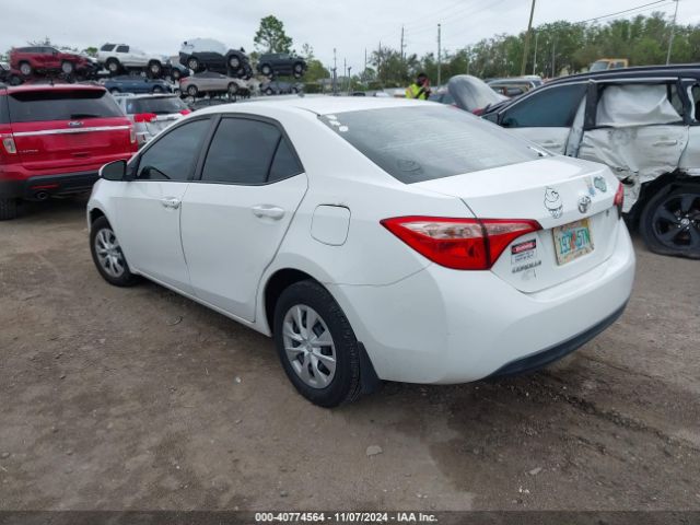 Photo 2 VIN: 5YFBURHE9JP834065 - TOYOTA COROLLA 