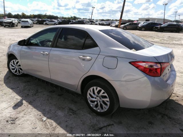 Photo 2 VIN: 5YFBURHE9JP837287 - TOYOTA COROLLA 