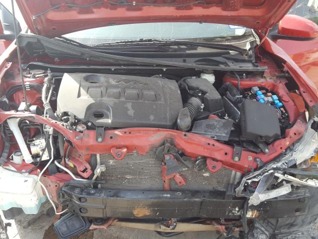 Photo 6 VIN: 5YFBURHE9KP863793 - TOYOTA COROLLA L 