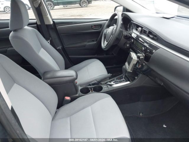 Photo 4 VIN: 5YFBURHEXEP141642 - TOYOTA COROLLA 