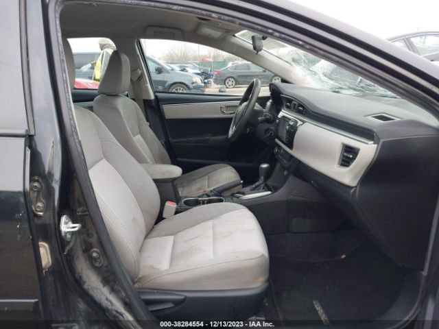 Photo 4 VIN: 5YFBURHEXFP212680 - TOYOTA COROLLA 