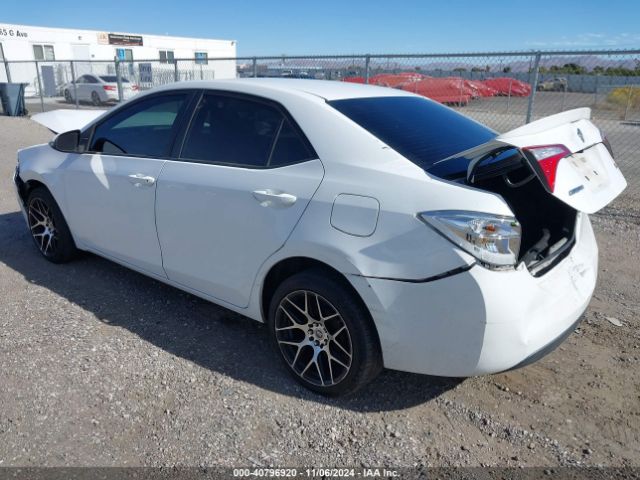 Photo 2 VIN: 5YFBURHEXFP332687 - TOYOTA COROLLA 