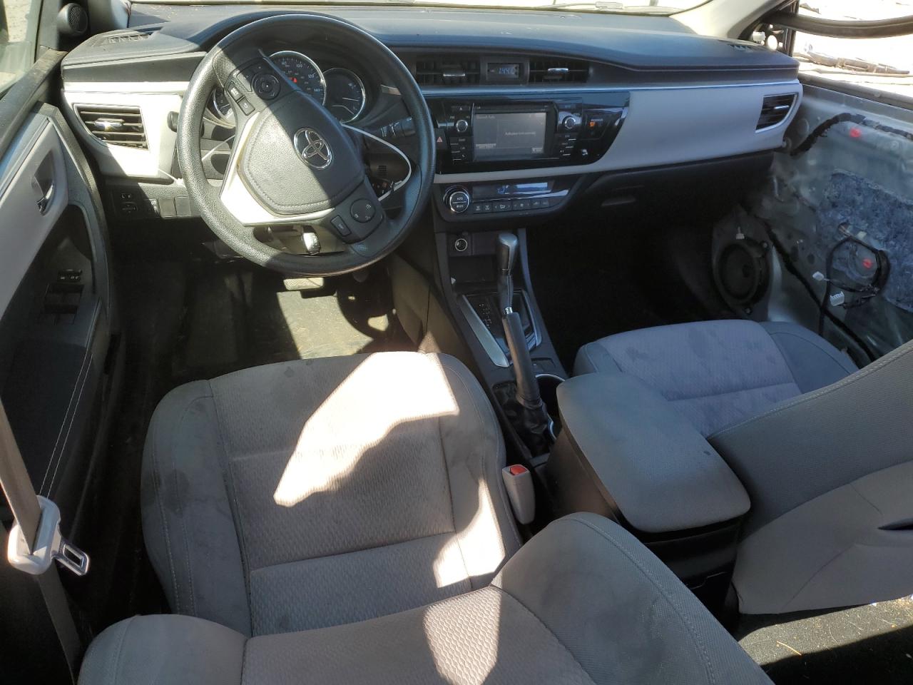 Photo 7 VIN: 5YFBURHEXFP333371 - TOYOTA COROLLA 