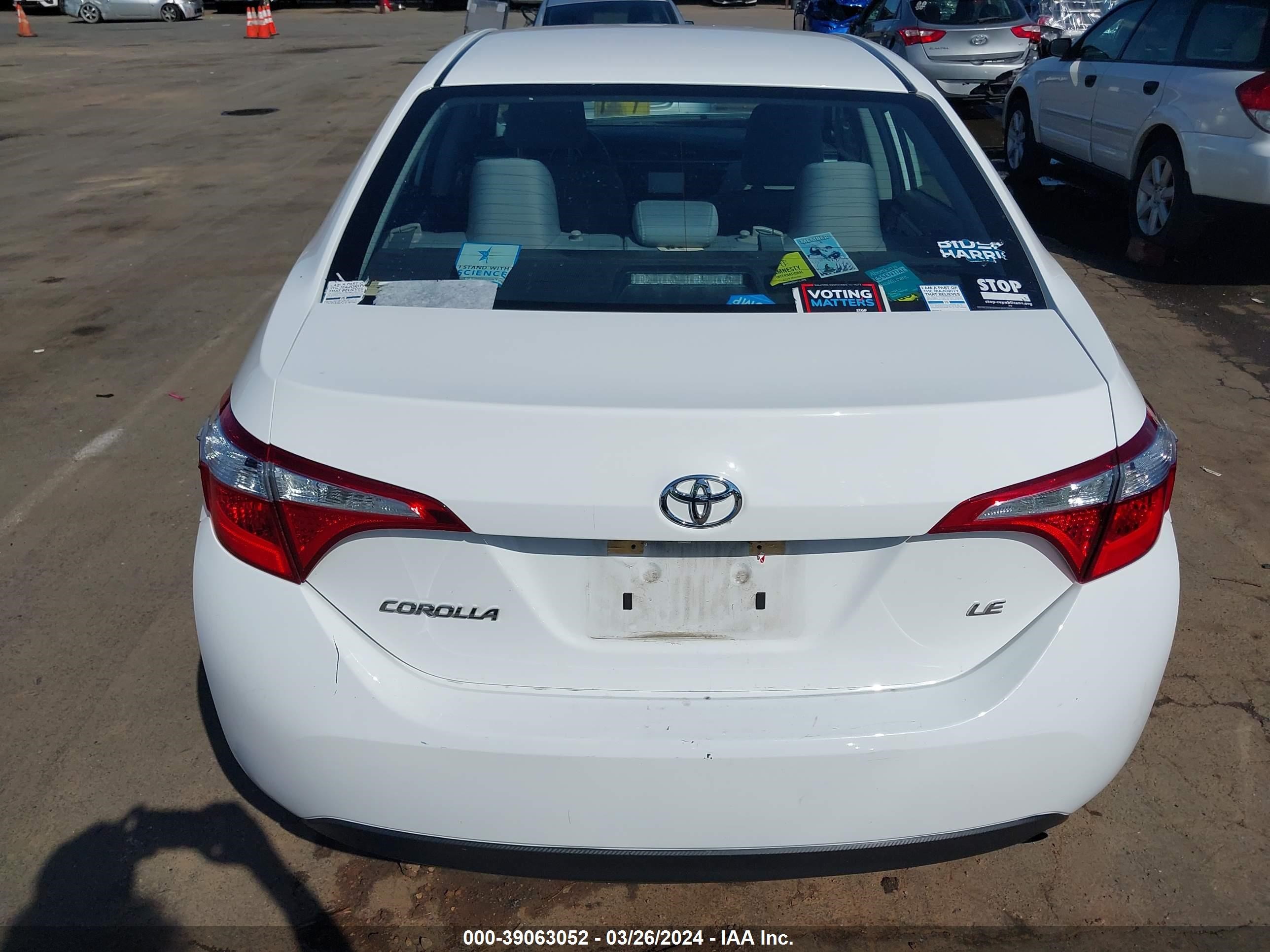 Photo 14 VIN: 5YFBURHEXGP411598 - TOYOTA COROLLA 