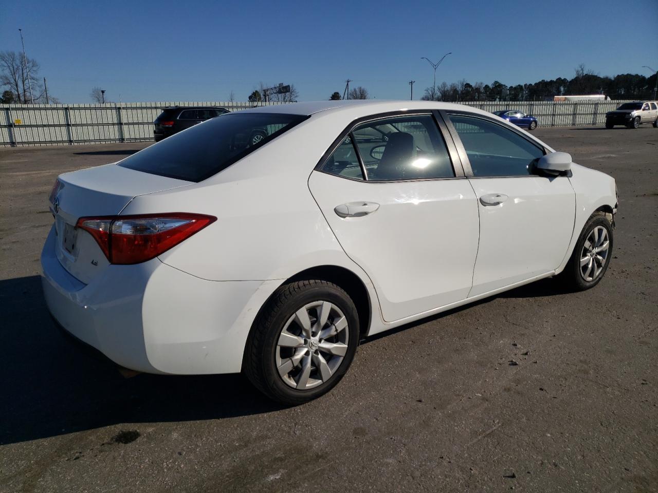 Photo 2 VIN: 5YFBURHEXGP564353 - TOYOTA COROLLA 