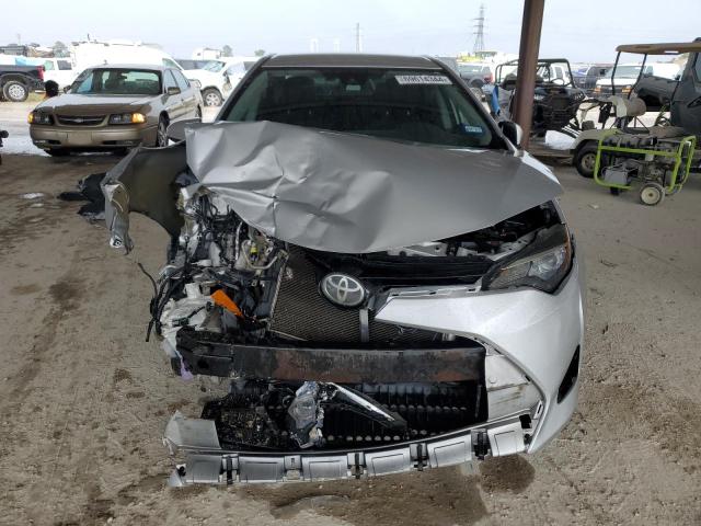 Photo 4 VIN: 5YFBURHEXHP582837 - TOYOTA COROLLA L 