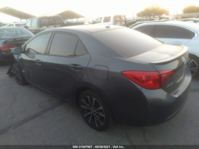 Photo 2 VIN: 5YFBURHEXHP608112 - TOYOTA COROLLA 