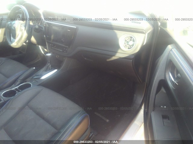 Photo 4 VIN: 5YFBURHEXHP660226 - TOYOTA COROLLA 