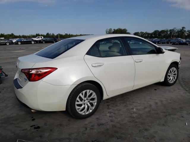 Photo 2 VIN: 5YFBURHEXJP763152 - TOYOTA COROLLA 