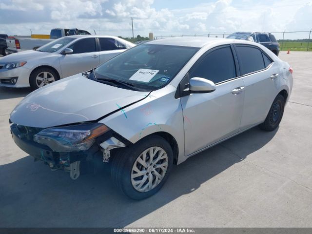 Photo 1 VIN: 5YFBURHEXJP778492 - TOYOTA COROLLA 