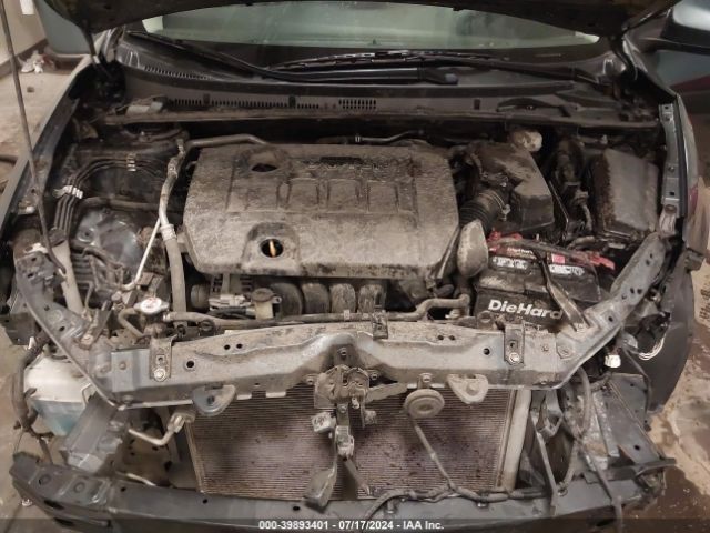 Photo 9 VIN: 5YFBURHEXJP782302 - TOYOTA COROLLA 