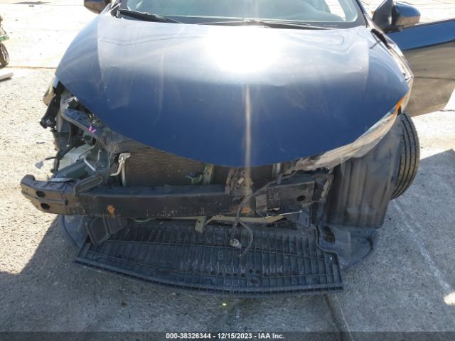 Photo 5 VIN: 5YFBURHEXJP799875 - TOYOTA COROLLA 