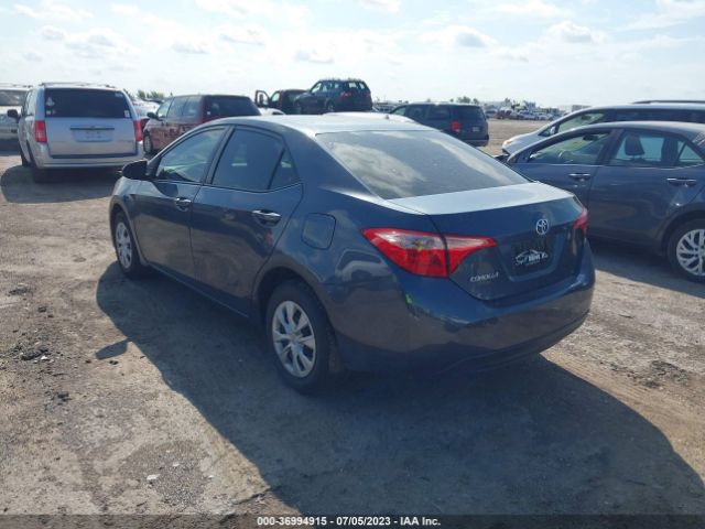 Photo 2 VIN: 5YFBURHEXJP847326 - TOYOTA COROLLA 