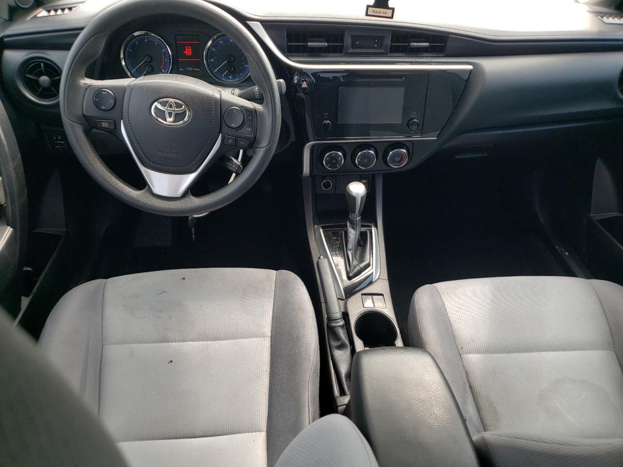 Photo 7 VIN: 5YFBURHEXKP909924 - TOYOTA COROLLA 