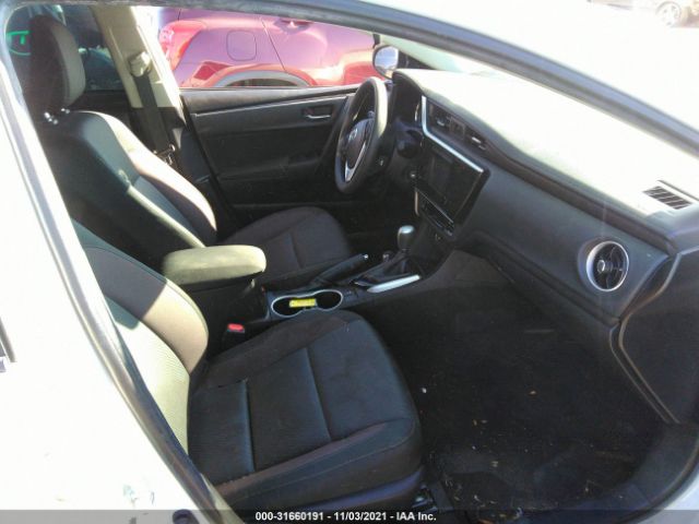 Photo 4 VIN: 5YFBURHEXKP923385 - TOYOTA COROLLA 