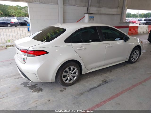 Photo 3 VIN: 5YFEPMAE0MP258906 - TOYOTA COROLLA 