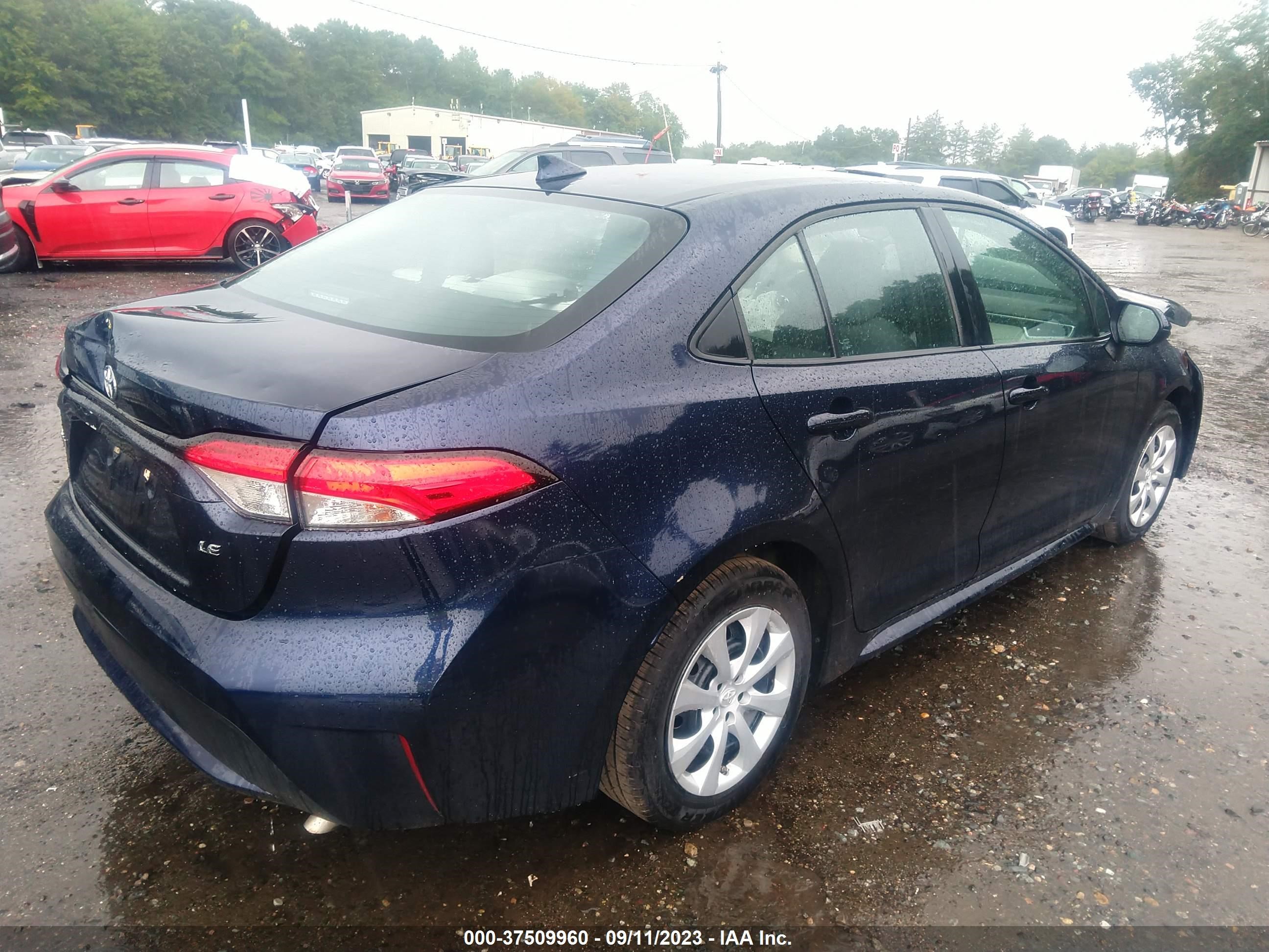 Photo 3 VIN: 5YFEPMAE1MP234744 - TOYOTA COROLLA 