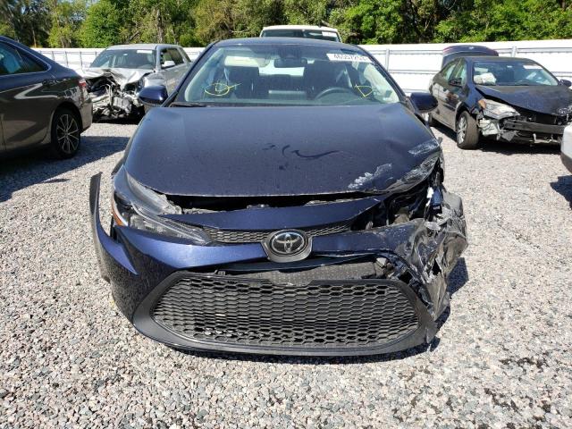 Photo 4 VIN: 5YFEPMAE1NP295111 - TOYOTA COROLLA LE 