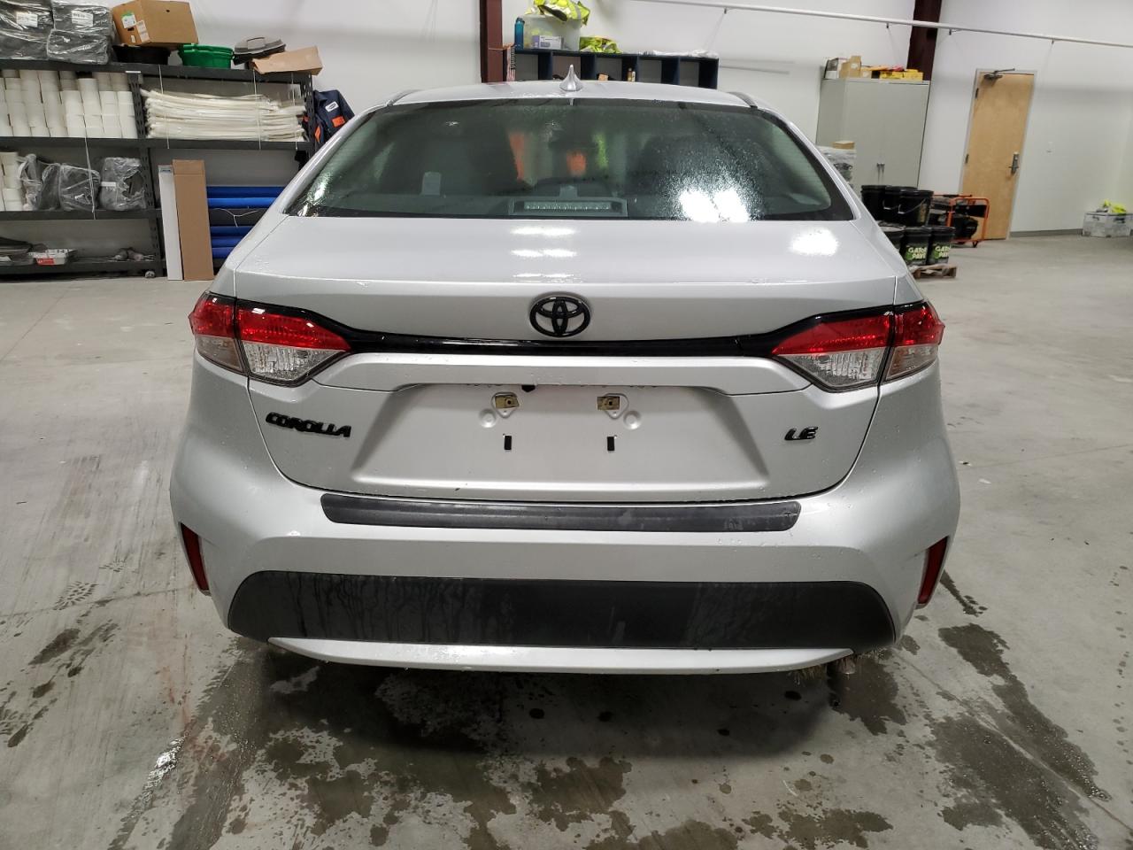 Photo 5 VIN: 5YFEPMAE1NP388887 - TOYOTA COROLLA 