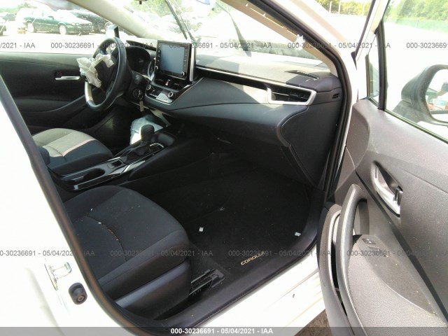 Photo 4 VIN: 5YFEPMAE2MP158452 - TOYOTA COROLLA 