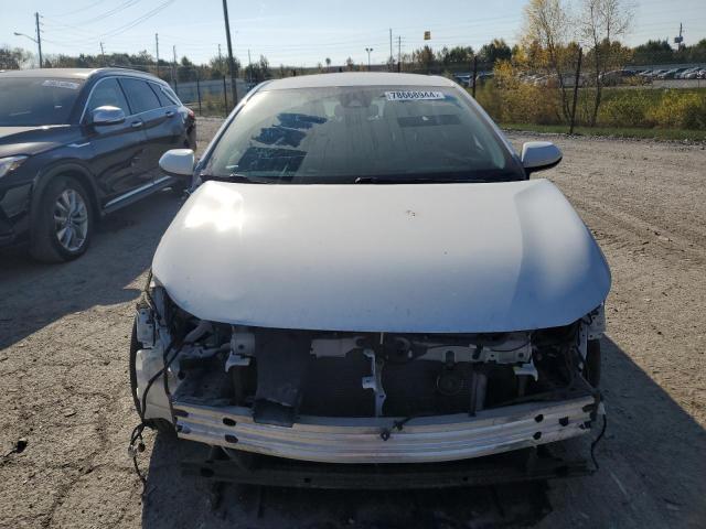 Photo 4 VIN: 5YFEPMAE2MP161318 - TOYOTA COROLLA LE 