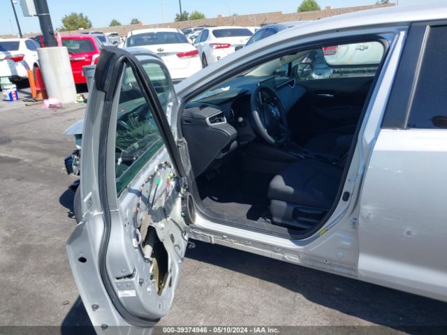 Photo 4 VIN: 5YFEPMAE2MP165336 - TOYOTA COROLLA 