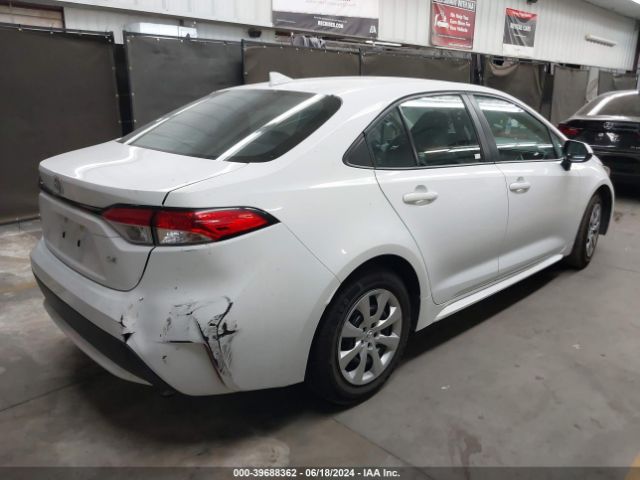 Photo 3 VIN: 5YFEPMAE2MP205253 - TOYOTA COROLLA 