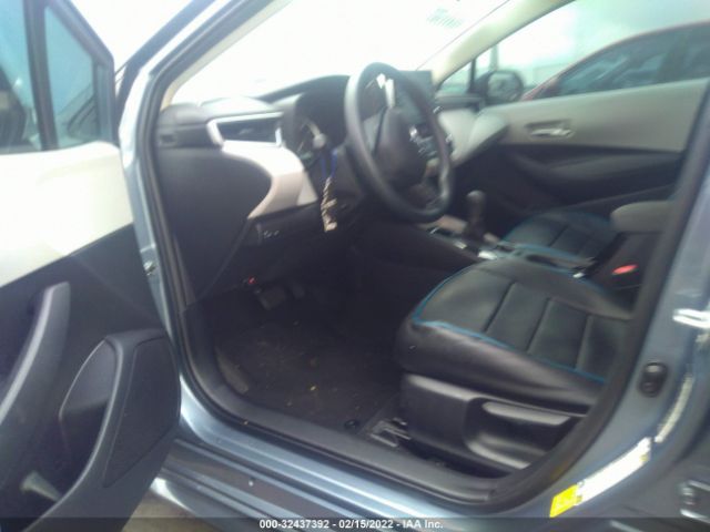 Photo 4 VIN: 5YFEPMAE2MP229746 - TOYOTA COROLLA 