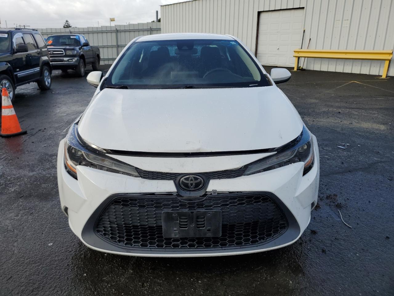 Photo 4 VIN: 5YFEPMAE3MP184476 - TOYOTA COROLLA 