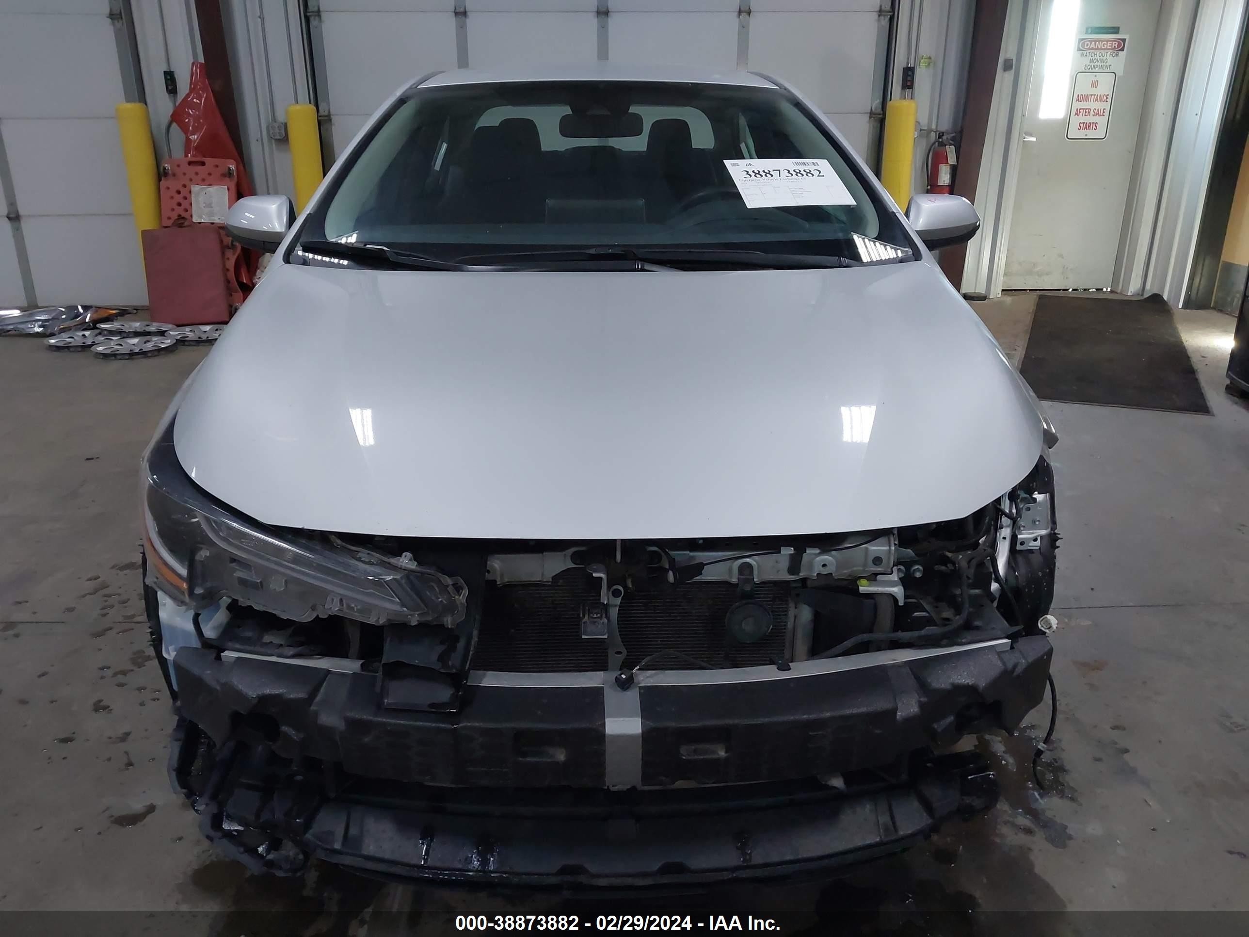 Photo 12 VIN: 5YFEPMAE3MP254669 - TOYOTA COROLLA 