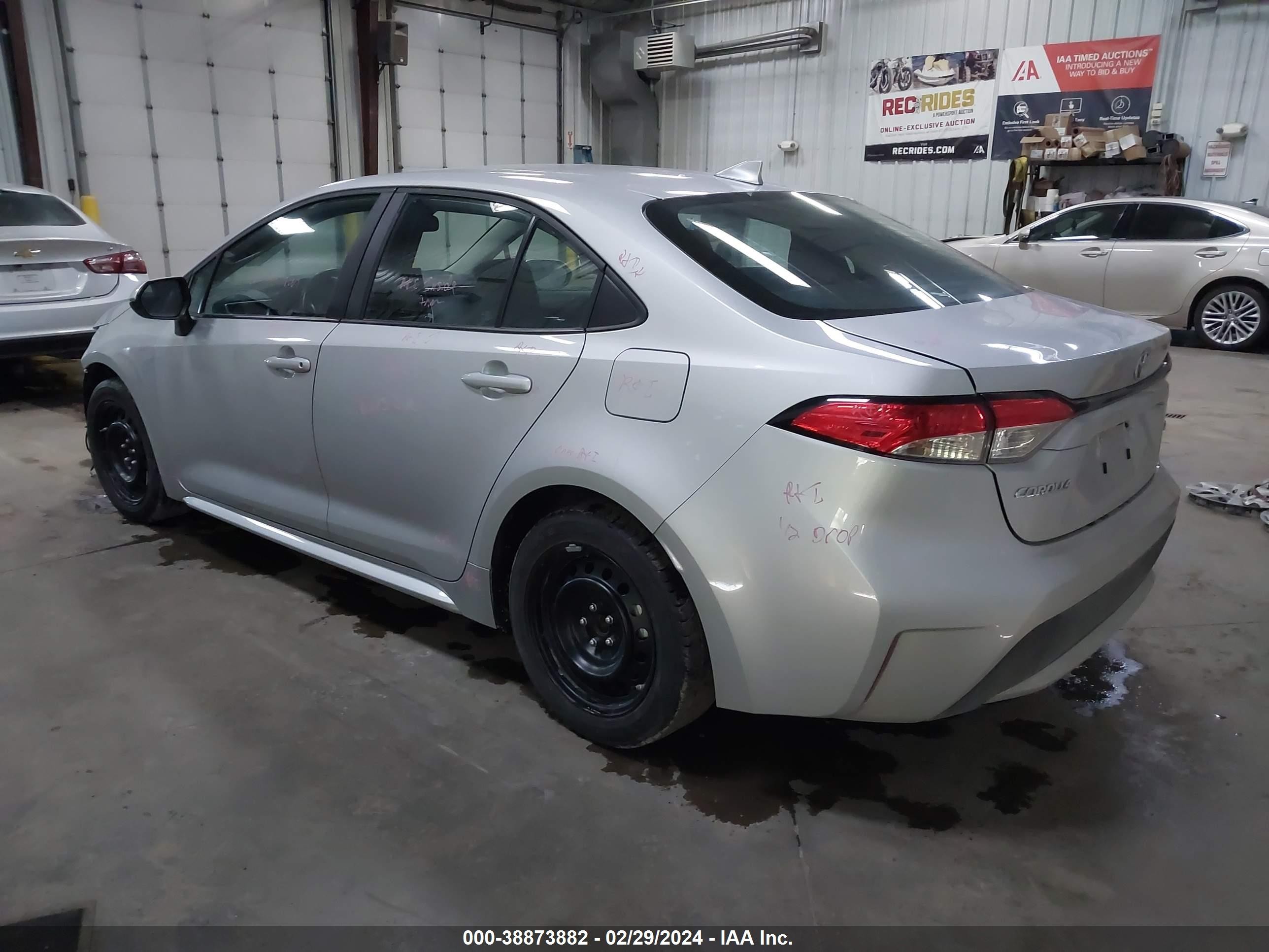 Photo 2 VIN: 5YFEPMAE3MP254669 - TOYOTA COROLLA 