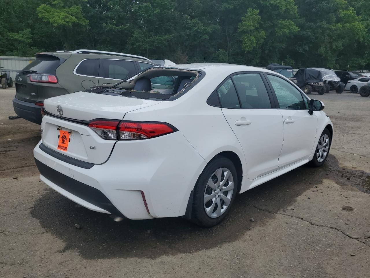 Photo 2 VIN: 5YFEPMAE3NP315679 - TOYOTA COROLLA 