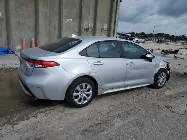 Photo 2 VIN: 5YFEPMAE3NP322499 - TOYOTA COROLLA LE 