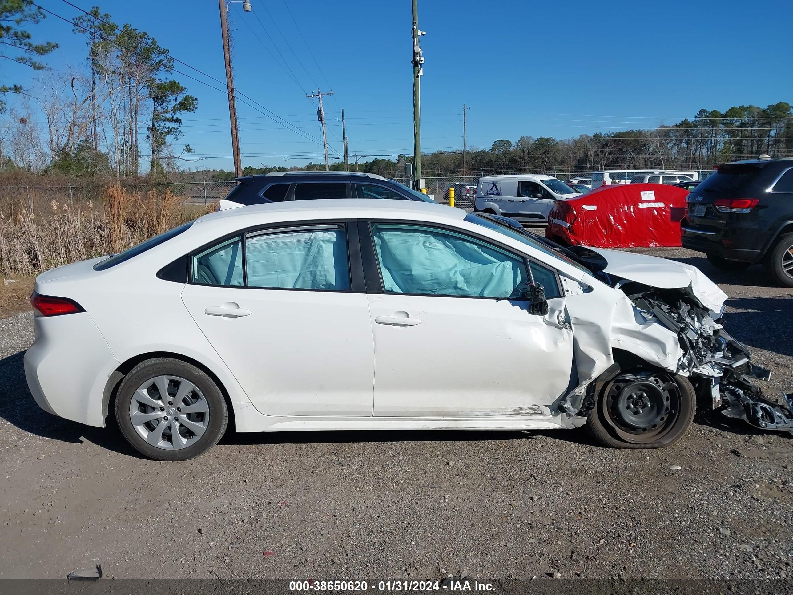 Photo 12 VIN: 5YFEPMAE3NP369516 - TOYOTA COROLLA 