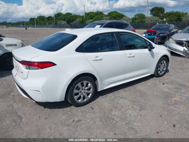 Photo 3 VIN: 5YFEPMAE3NP377146 - TOYOTA COROLLA 