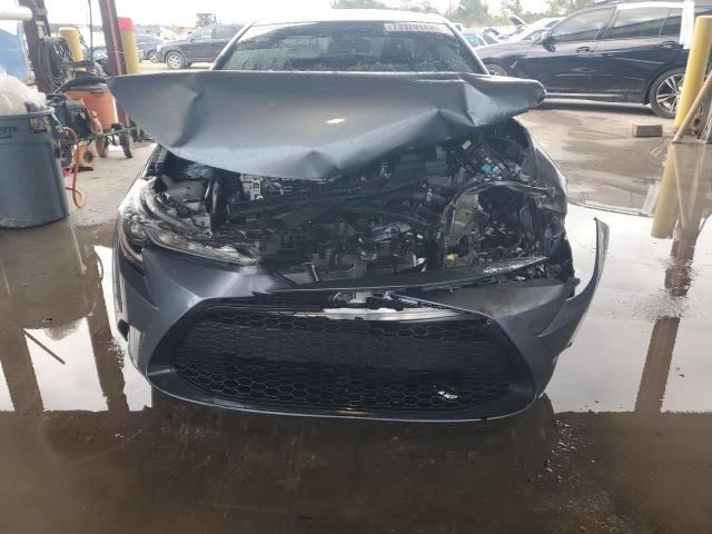 Photo 4 VIN: 5YFEPMAE3NP377941 - TOYOTA COROLLA LE 