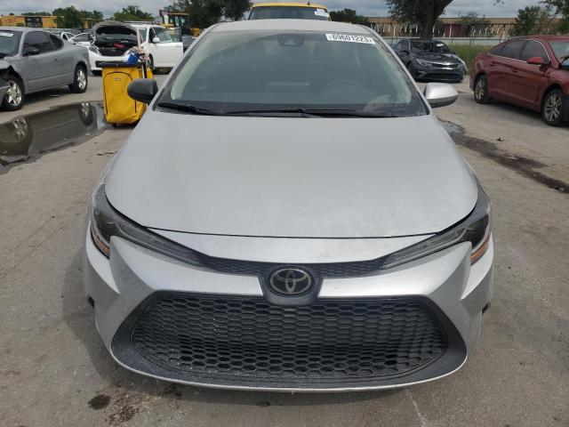 Photo 4 VIN: 5YFEPMAE4MP153222 - TOYOTA COROLLA LE 