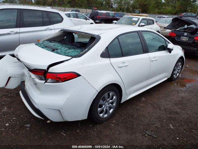 Photo 3 VIN: 5YFEPMAE4MP215184 - TOYOTA COROLLA 