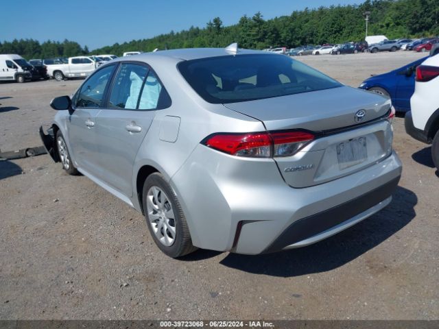 Photo 2 VIN: 5YFEPMAE4MP226184 - TOYOTA COROLLA 