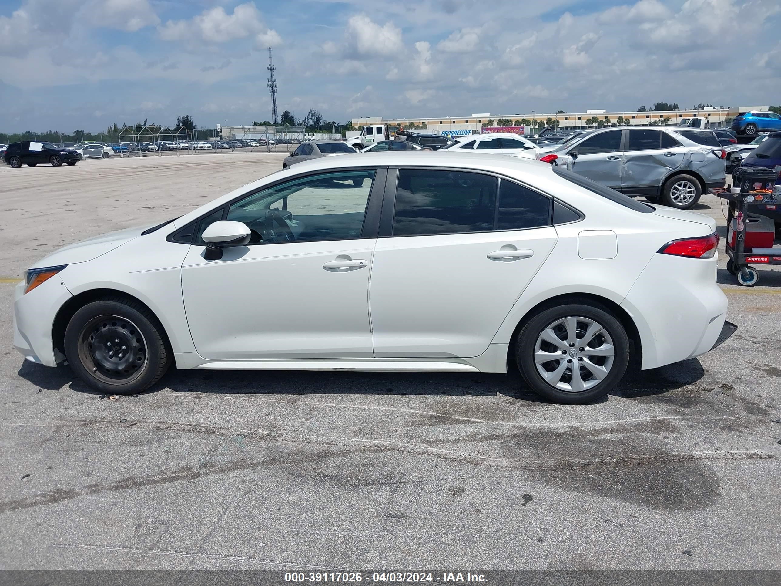 Photo 13 VIN: 5YFEPMAE5MP199190 - TOYOTA COROLLA 