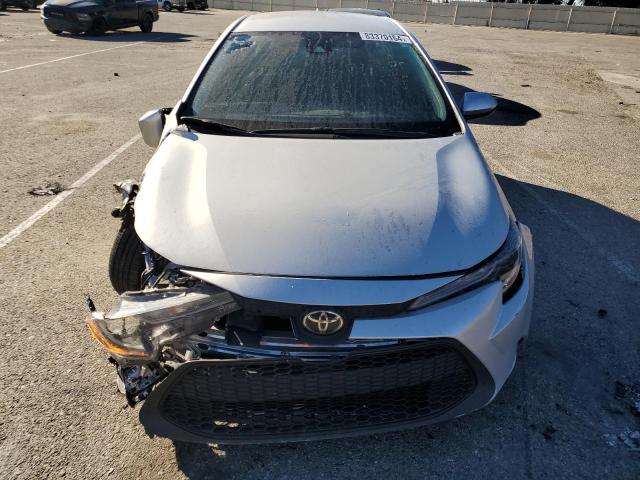 Photo 4 VIN: 5YFEPMAE5MP216232 - TOYOTA COROLLA LE 