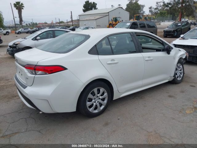 Photo 3 VIN: 5YFEPMAE5MP262837 - TOYOTA COROLLA 