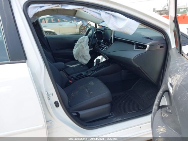 Photo 4 VIN: 5YFEPMAE6MP215641 - TOYOTA COROLLA 