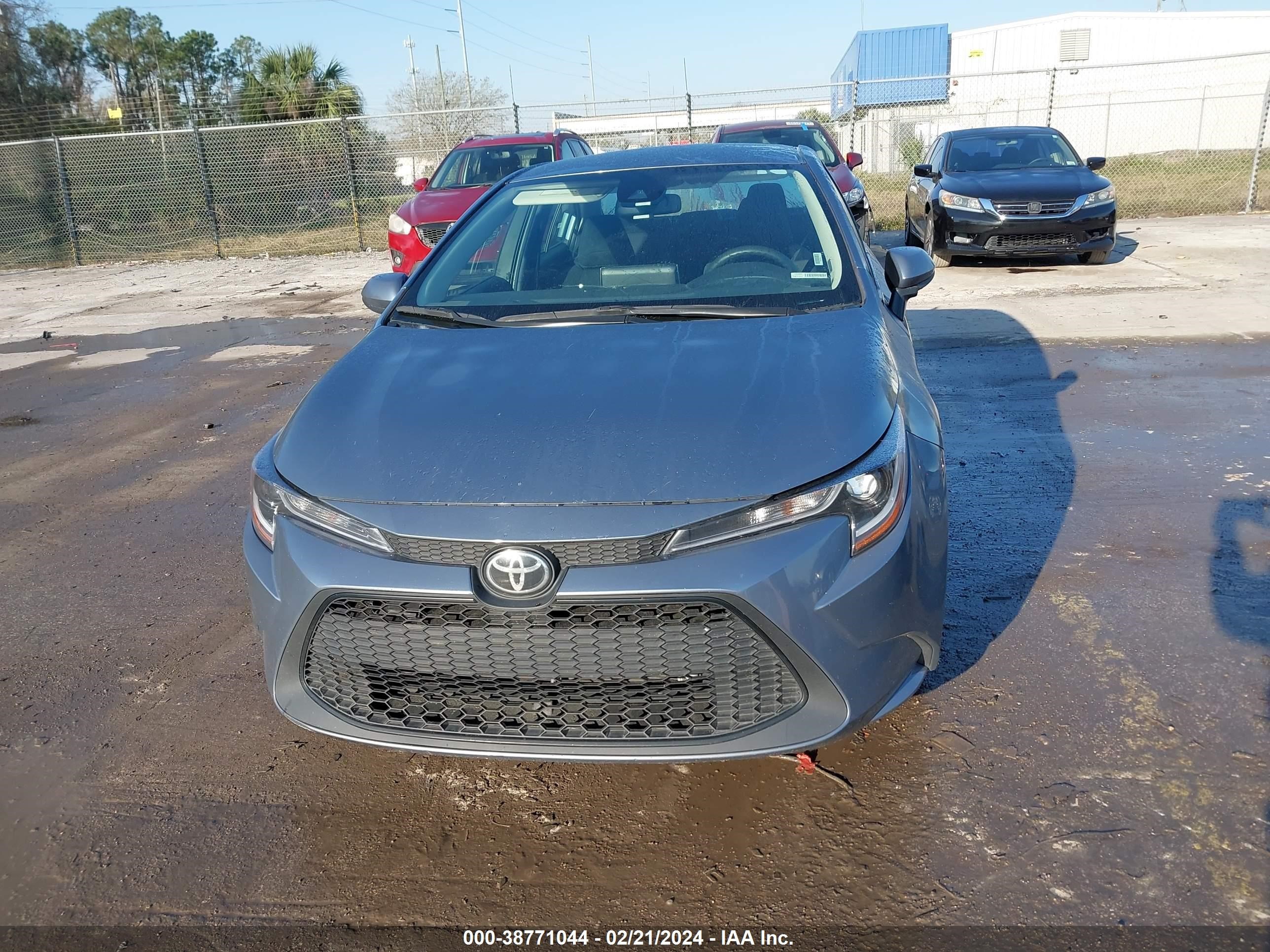 Photo 11 VIN: 5YFEPMAE6MP217101 - TOYOTA COROLLA 