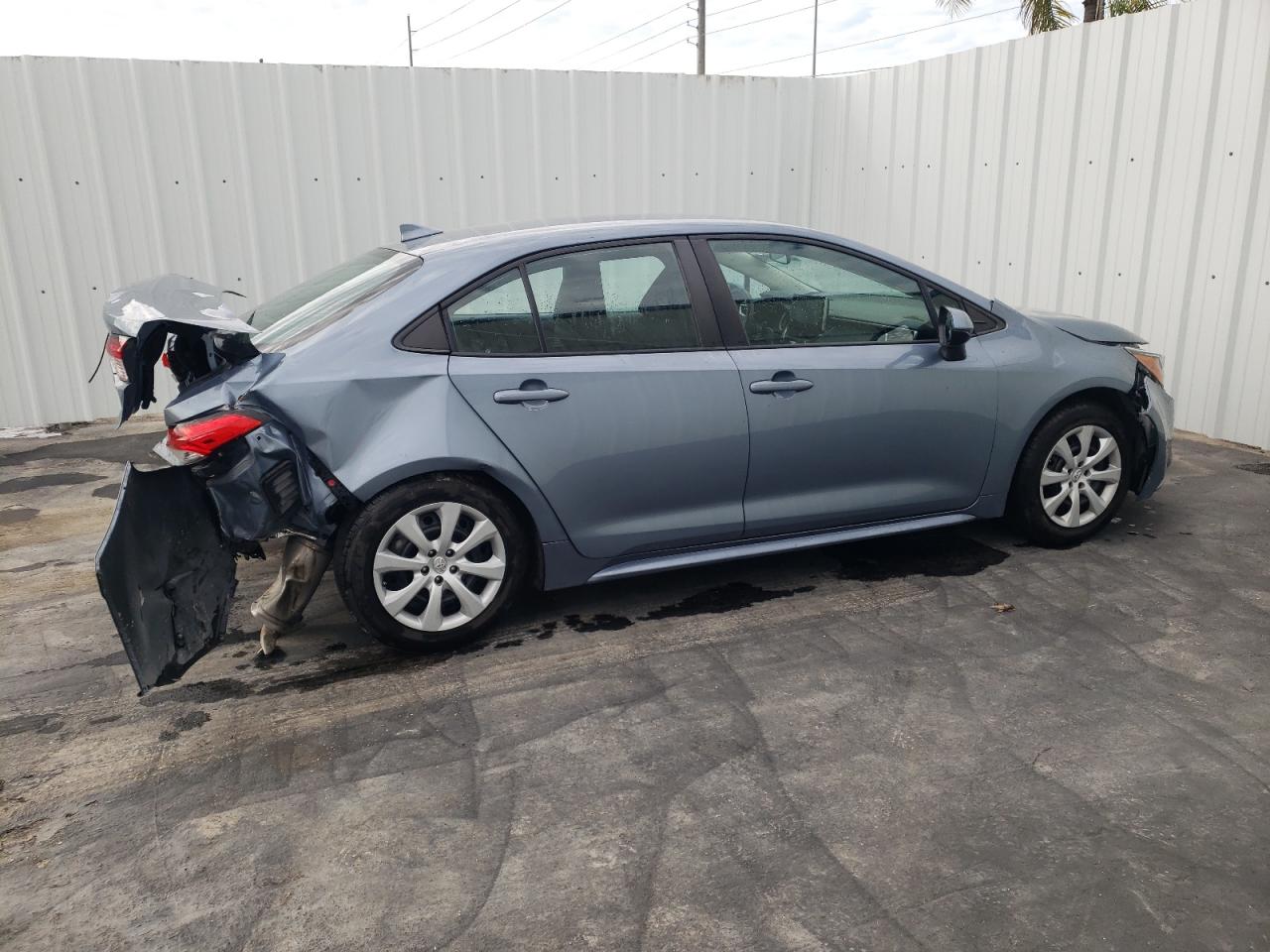 Photo 2 VIN: 5YFEPMAE6MP217762 - TOYOTA COROLLA 