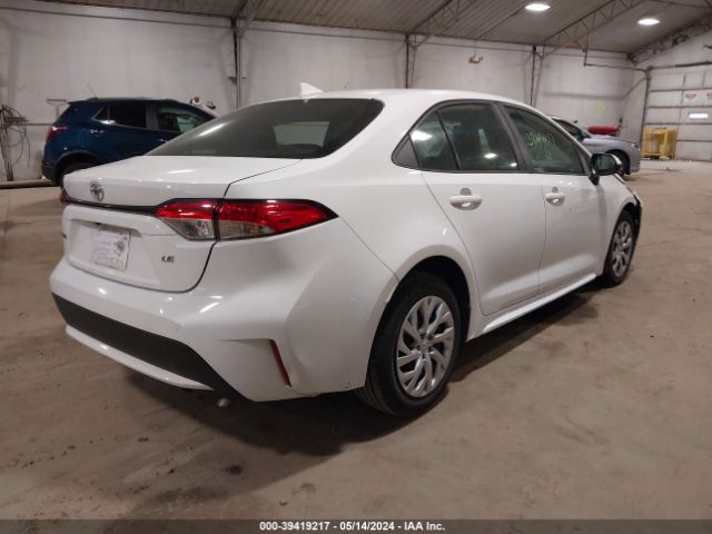 Photo 3 VIN: 5YFEPMAE7MP210223 - TOYOTA COROLLA 