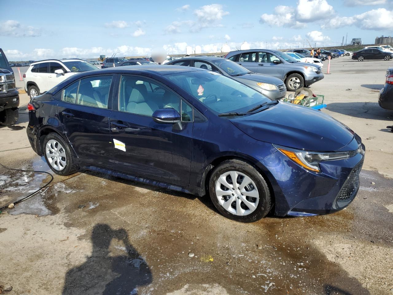 Photo 3 VIN: 5YFEPMAE7MP210884 - TOYOTA COROLLA 