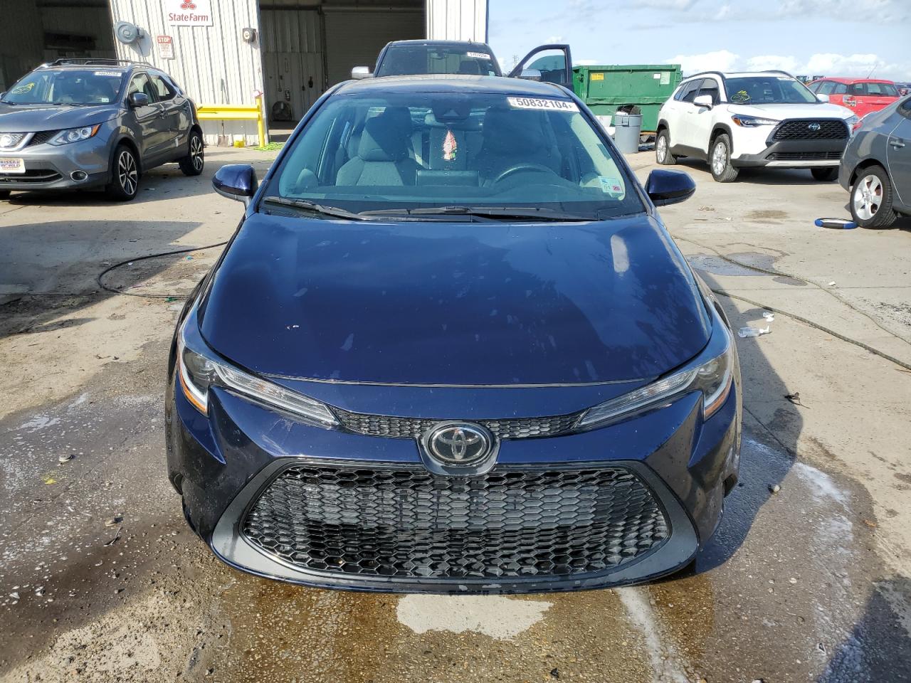 Photo 4 VIN: 5YFEPMAE7MP210884 - TOYOTA COROLLA 